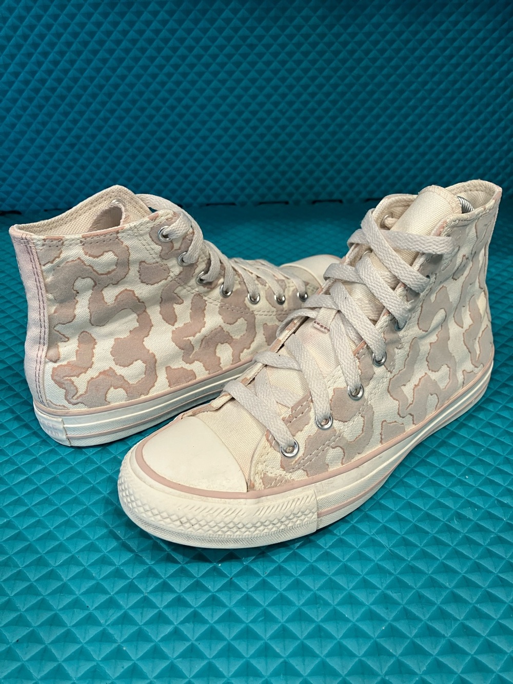 CONVERSE CTAS Women Leopard High-Top Sneaker | 5 - Picture 3 of 13
